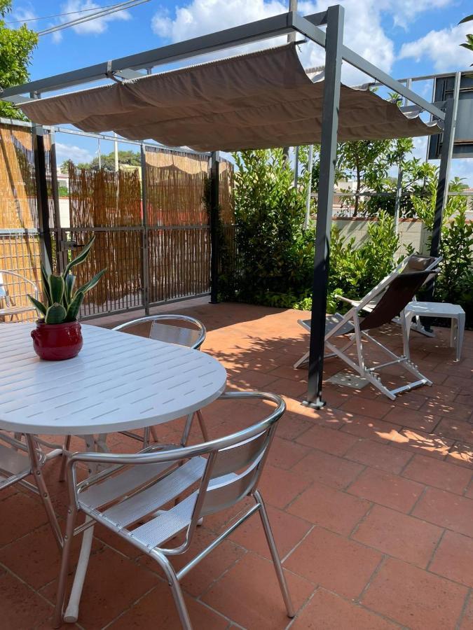 Villa Mare A 200 Metri Dal Mare San Pietro in Bevagna Luaran gambar