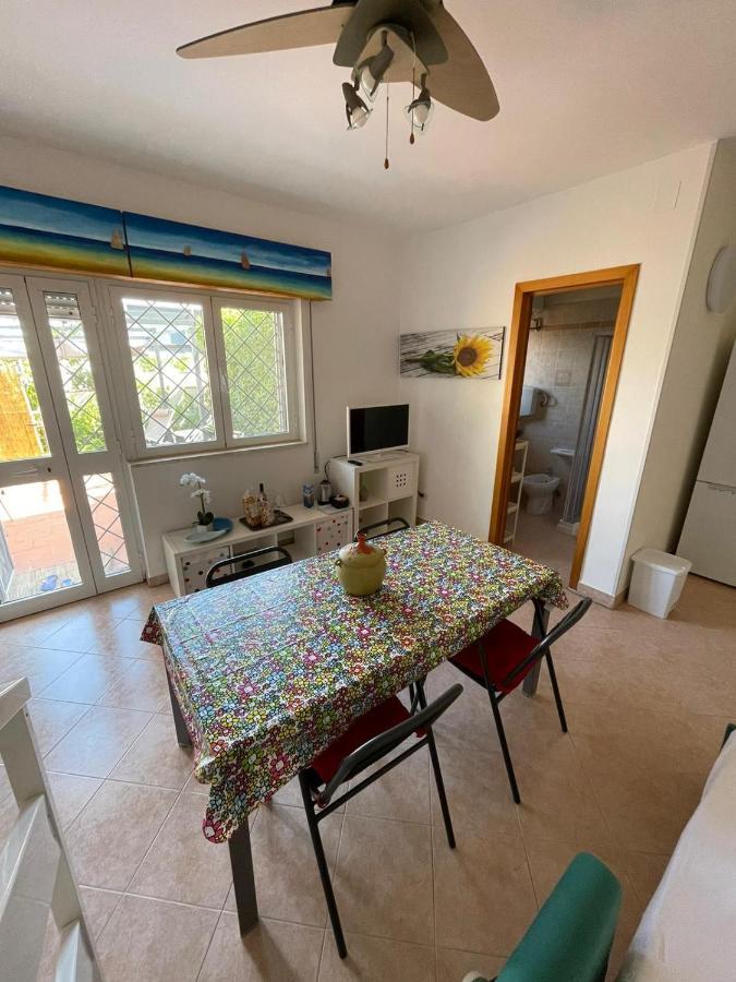 Villa Mare A 200 Metri Dal Mare San Pietro in Bevagna Luaran gambar