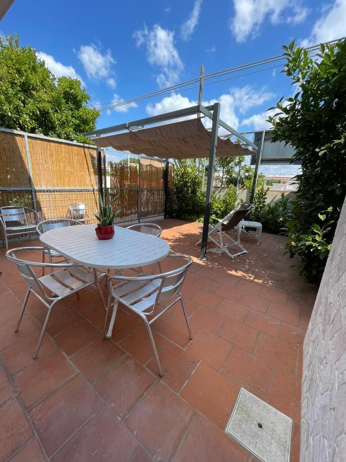 Villa Mare A 200 Metri Dal Mare San Pietro in Bevagna Luaran gambar