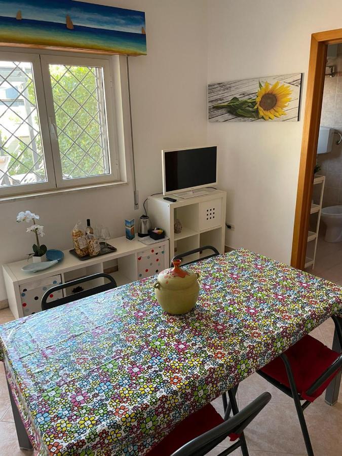 Villa Mare A 200 Metri Dal Mare San Pietro in Bevagna Luaran gambar